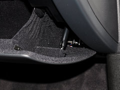 2014款 sDrive18i 运动设计套装 5座