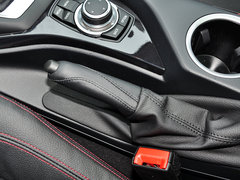 2014款 sDrive18i 运动设计套装 5座