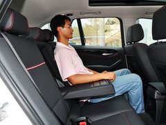 2014款 sDrive18i 运动设计套装 5座