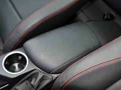 2014款 sDrive18i 运动设计套装 5座