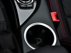 2014款 sDrive18i 运动设计套装 5座