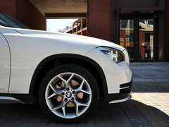 2014款 xDrive28i X设计套装 5座