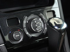 2014款 1.6T 自动 豪华版深色风格