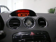 2014款 1.6T 自动 豪华版深色风格