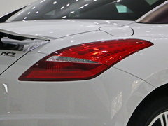 2014款 1.6T 自动 豪华版深色风格