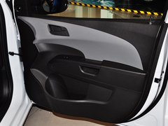 2014款 三厢 1.4SL 手动 舒适版