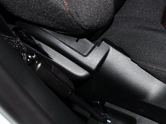 2014款 两厢 1.6SX 自动 风尚版