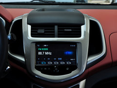 2014款 两厢 1.6SX 自动 风尚版