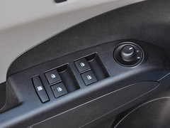 2014款 三厢 1.6SX 自动 风尚版