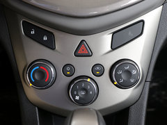 2014款 三厢 1.6SX 自动 风尚版
