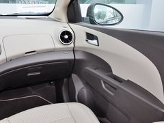 2014款 三厢 1.6SX 自动 风尚版