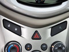 2014款 三厢 1.6SX 自动 风尚版
