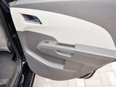 2014款 三厢 1.6SX 自动 风尚版