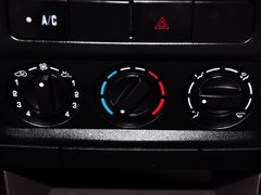 2014款 宜商 1.5L 手动 标准版4A91 7座