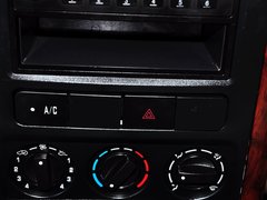 2014款 宜商 1.5L 手动 标准版4A91 7座