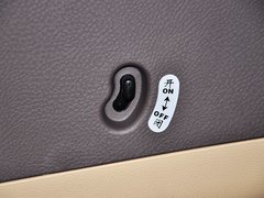2014款 宜商 1.5L 手动 标准版4A91 7座