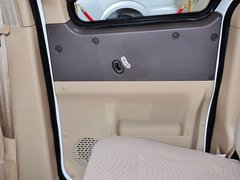 2014款 宜商 1.5L 手动 标准版4A91 7座