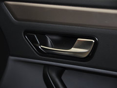 2014款 1.6L 自动 致悦增强型
