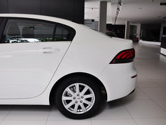 2014款 1.6L 自动 致悦增强型