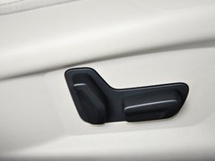 标致408 2014款 1.6T 自动 至尊版