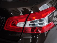 标致408 2014款 1.6T 自动 至尊版