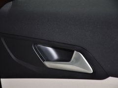标致408 2014款 1.6T 自动 至尊版