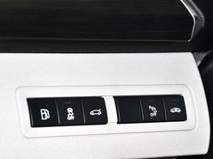 2014款 1.6T 自动 至尊版