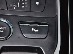 2014款 1.6T 自动 至尊版