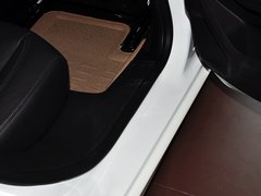 2014款 1.6T 自动 至尊版