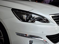 2014款 1.6T 自动 至尊版
