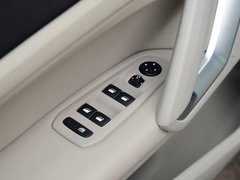 2014款 1.6T 自动 至尊版