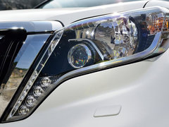 2014款 5.7L 中东版 标配型