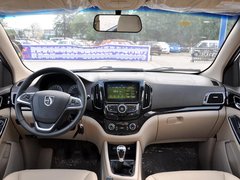 2014款 1.5L 手动 豪华型 7座