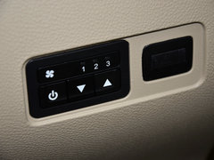2014款 1.5L 手动 豪华型 7座