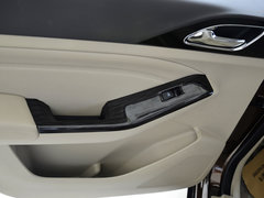 2014款 1.5L 手动 豪华型 7座