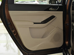2014款 1.5L 手动 豪华型 7座