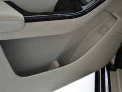 2014款 1.5L 手动 豪华型 7座