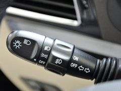 2014款 1.5L 手动 豪华型 7座
