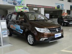 2014款 1.5L 手动 豪华型 7座