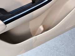 2014款 1.5L 手动 豪华型 7座