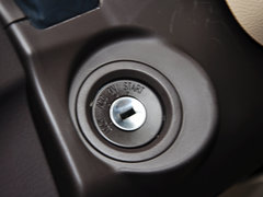 2014款 1.5L 手动 豪华型 7座