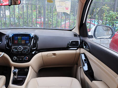 宝骏730 2014款 1.5L 手动 豪华型 7座
