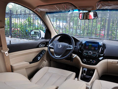 宝骏730 2014款 1.5L 手动 豪华型 7座