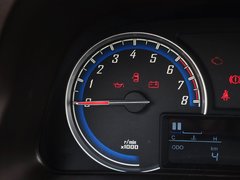 2014款 1.5L 手动 舒适型 7座