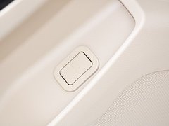 2014款 1.5L 手动 舒适型 7座
