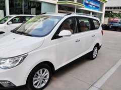 2014款 1.5L 手动 舒适型 7座
