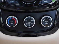 2014款 1.5L 手动 舒适型 7座