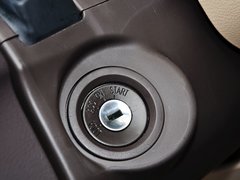 2014款 1.5L 手动 舒适型 7座