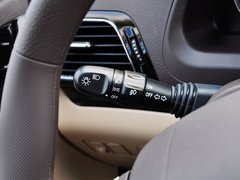 2014款 1.5L 手动 舒适型 7座