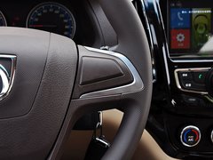 2014款 1.5L 手动 舒适型 7座